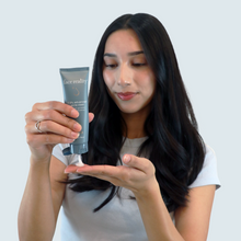 Load image into Gallery viewer, 2.5% Advanced Acne Med