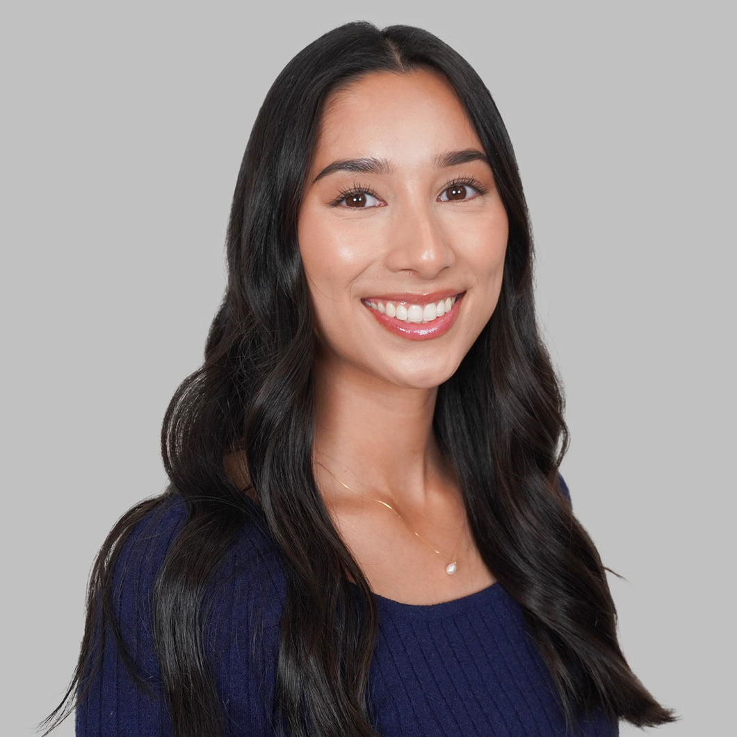 Acne Expert: Hanna Lopez